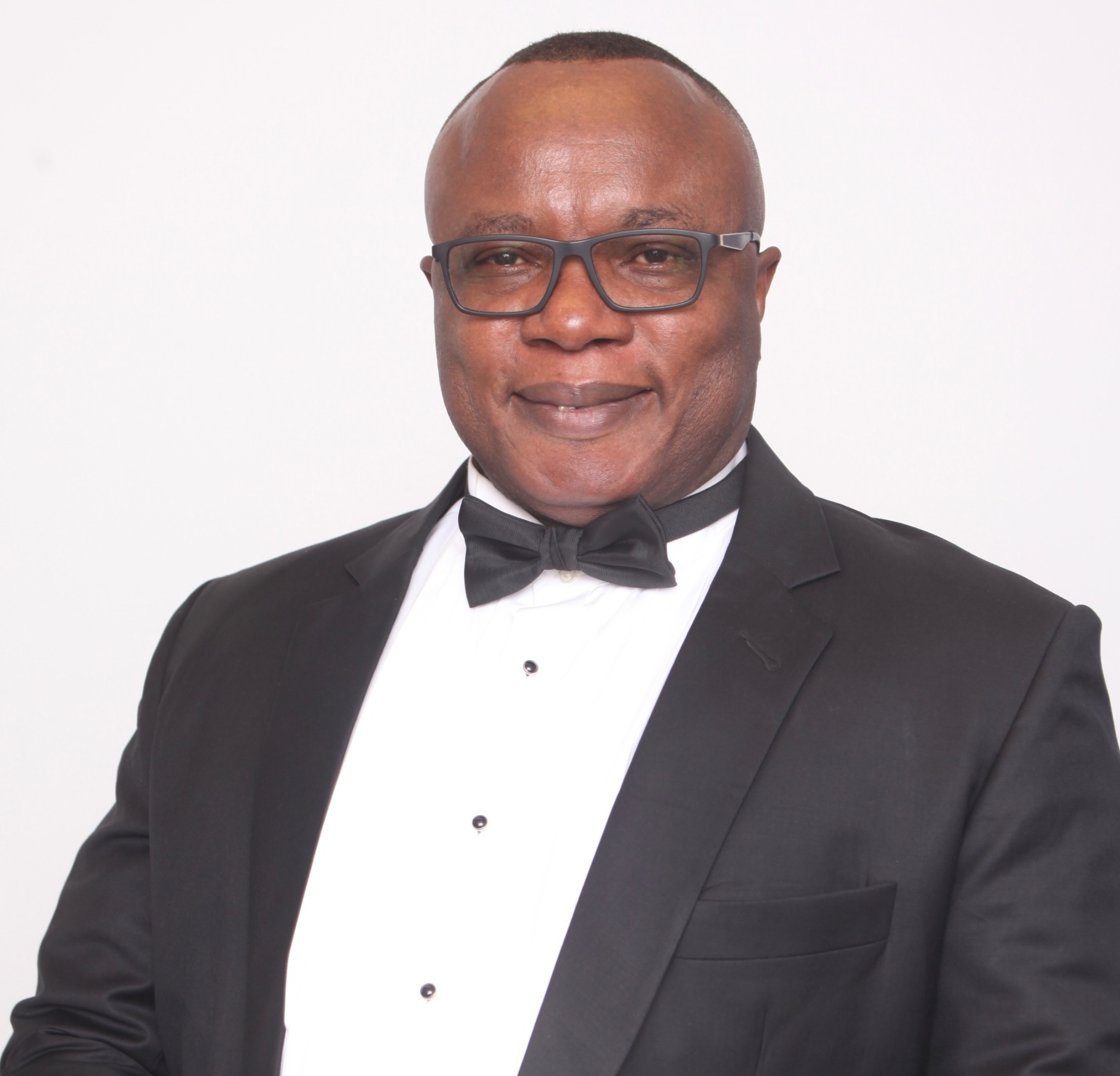 Dr. Peter Eche